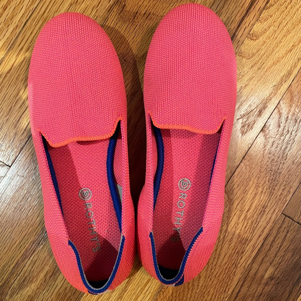 Rothys Kids size 4 Loafer